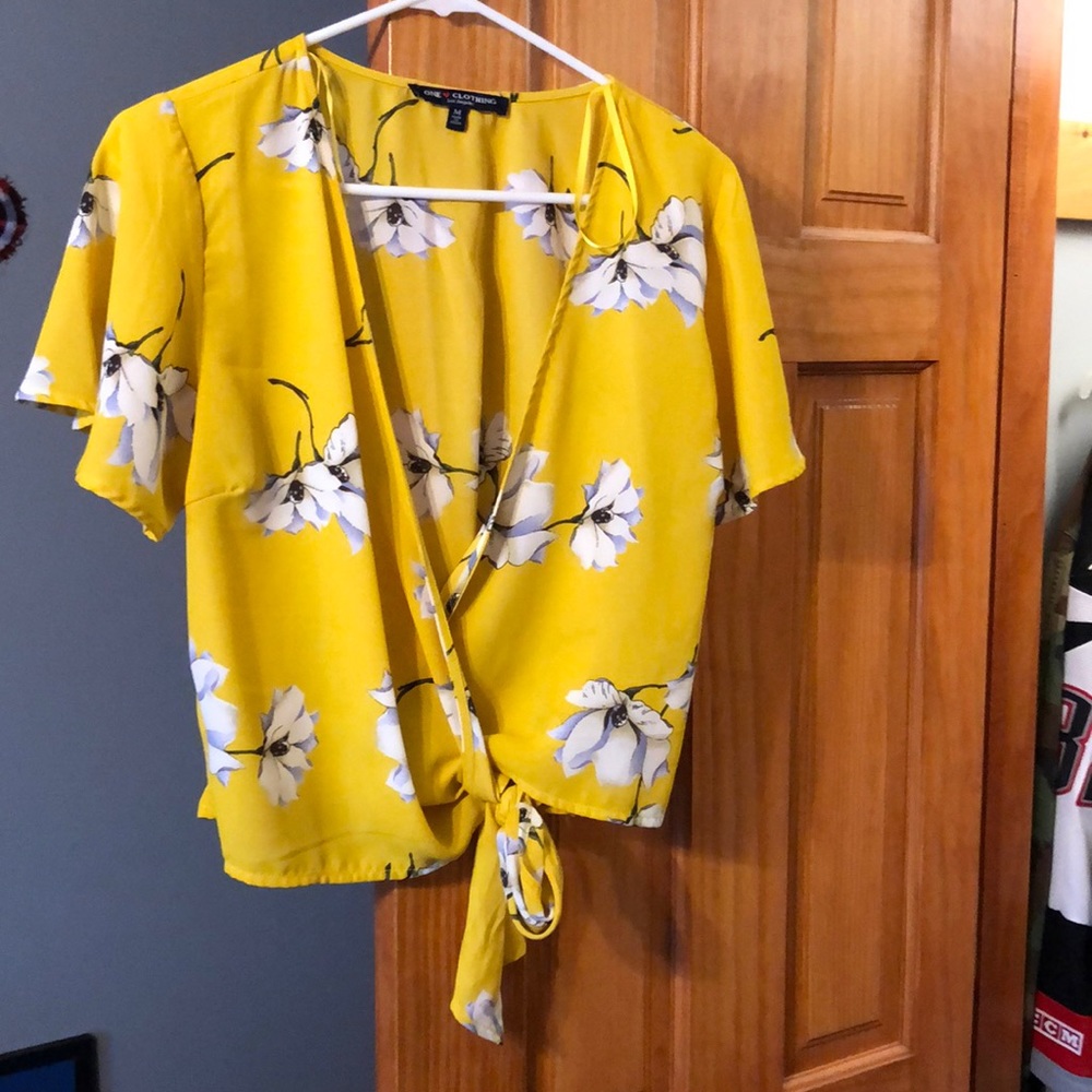 Yellow top